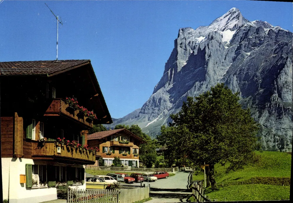 Grindelwald — Terrassenweg, Wetterhorn — Grindelwald für aktive Ferien Sportzentrum - Vorderseite