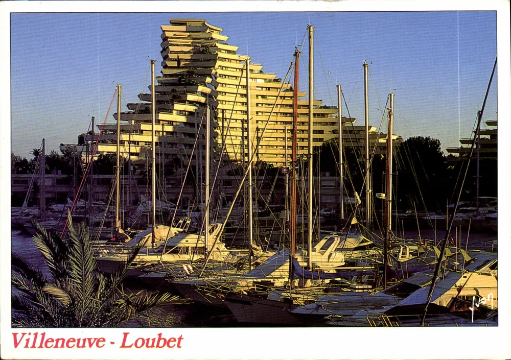 Villeneuve-Loubet — Porto Marina — Édition J.VON - Frente