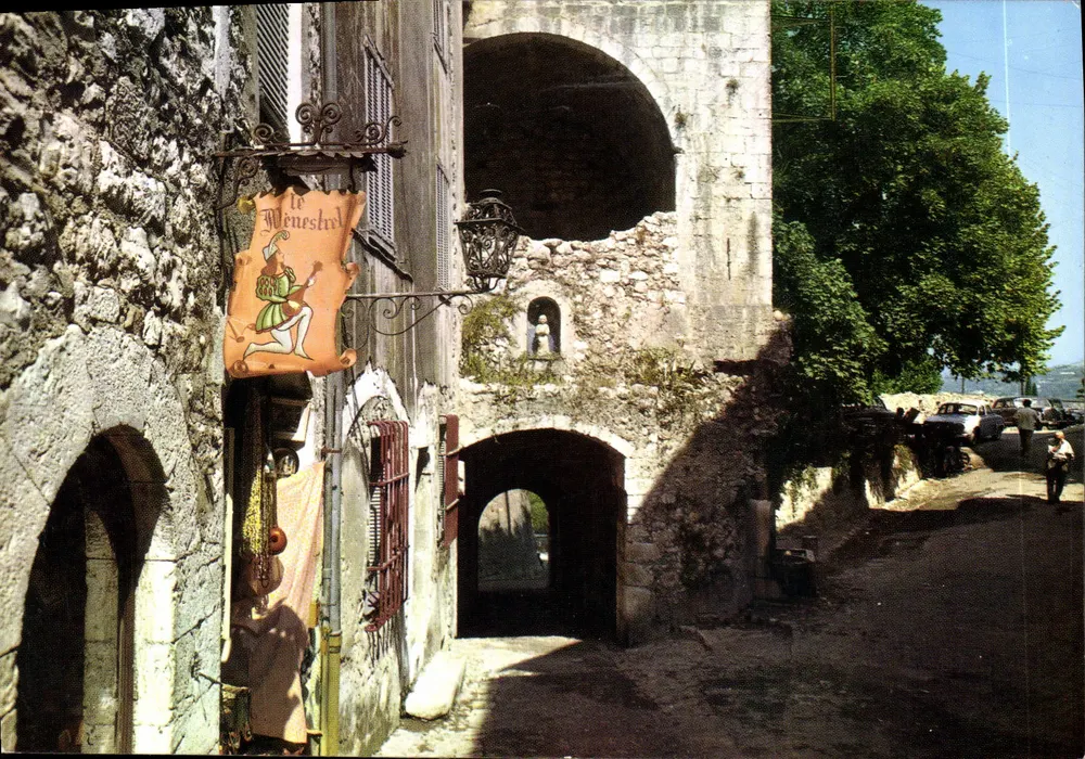 O Portal — Saint-Paul-de-Vence — Les Éditions MAR, Nice - Frente