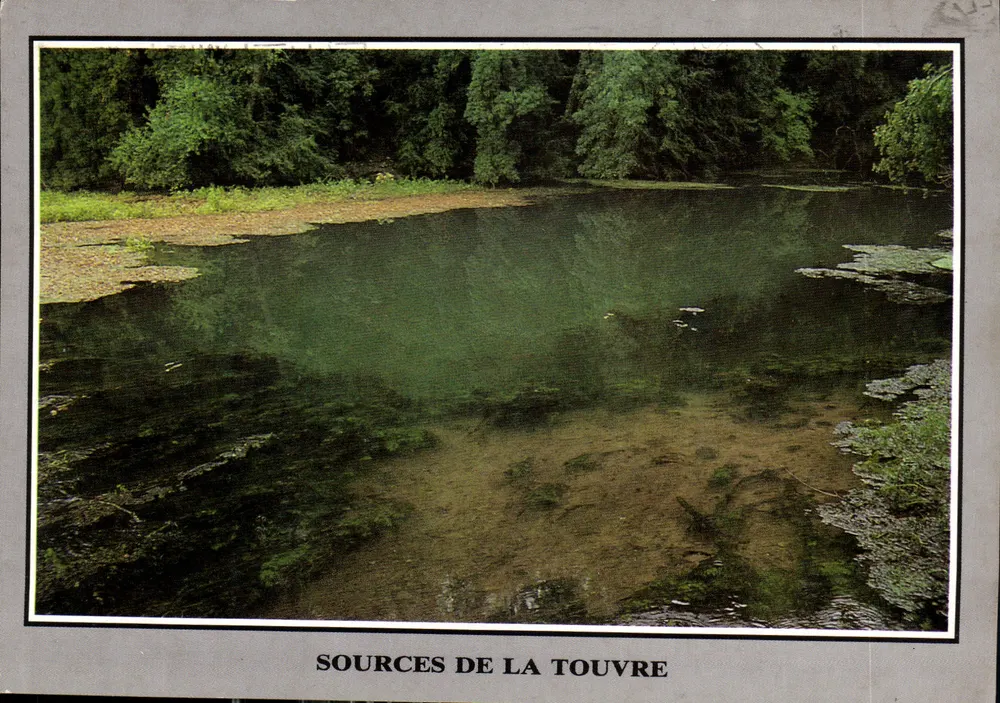 Fontes da Touvre — Ruelles / Touvre — Edições Europ. Pierron - Frente
