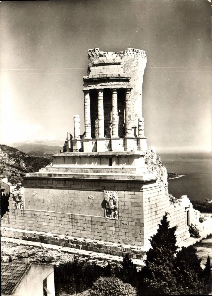 La Turbie (A.-M.) — Der Trophée des Alpes — Südwest-Ensemble — Service Commercial Monuments Historiques, Grand Palais, Paris - Vorderseite