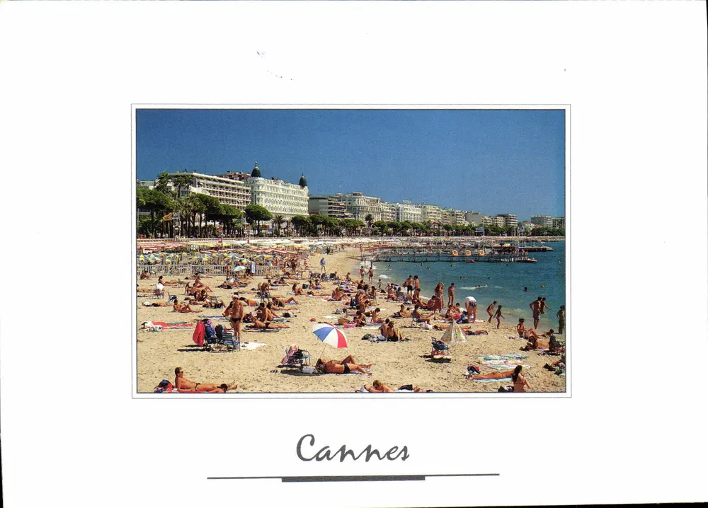 Cannes — praia animada — Prestige Éditions E.A.R. St-Aymulf - Frente