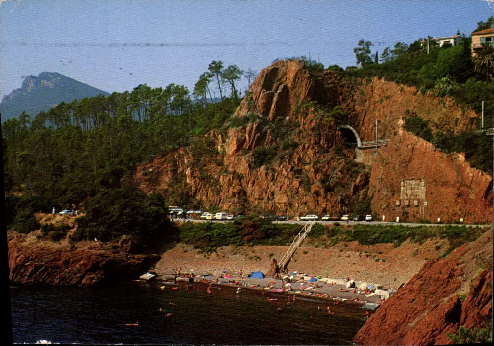 Corniche d'Or Côte d'Azur — Praia Notre Dame — Editor Simba, n° 83 60 51 - Frente