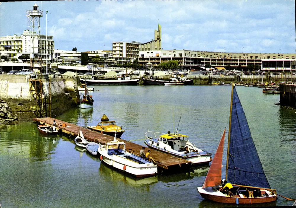 Royan (Charente-Maritime) — Der Eingang zum Hafen — Éditions Maison de la Presse - Vorderseite