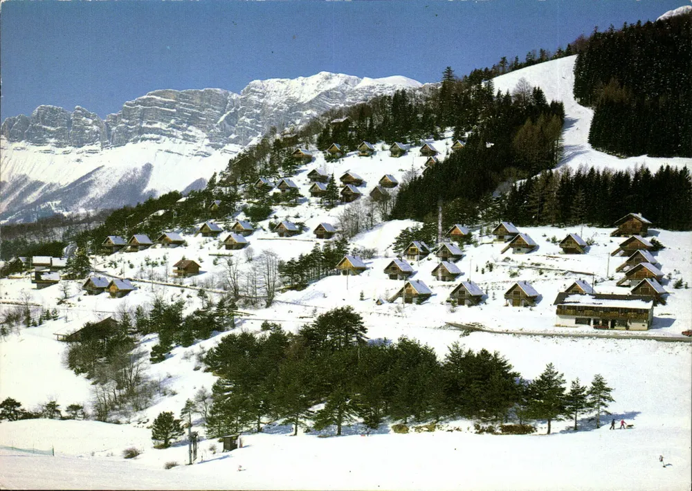 Os Chalets de Chantemerle — Col de l'Arzelier, 1154 m — Reprodução impressa - Frente