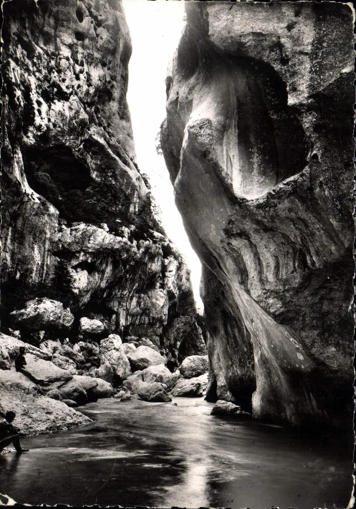 Der große Canyon von Verdon — In den Ralingues, der Teufelstopf — Editions A. L. A. - Nachahmung verboten - Vorderseite