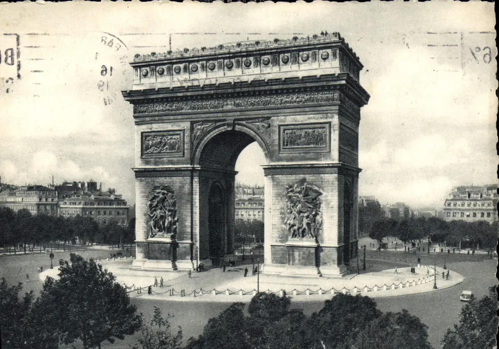 Kopiec Szlachetny — Paryż — Éditions Victor Hugo - Awers