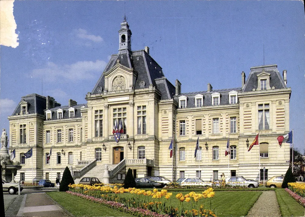 Évreux (Eure) — Hotel de Ville — Wydawnictwo Dubray nr 460/27 - Awers