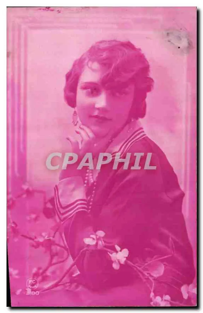 Jovem mulher — retrato em rosa — editor GC Paris, n° 180 - Frente