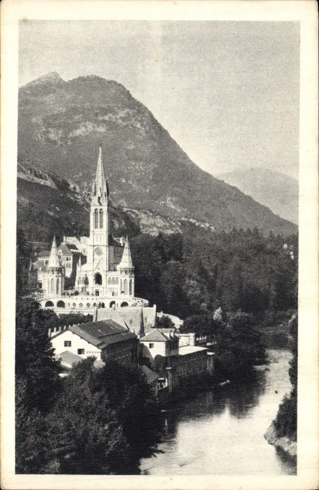Lourdes — A Basílica e o Gave — Éditions d'Art C. L. D., Lourdes - Frente
