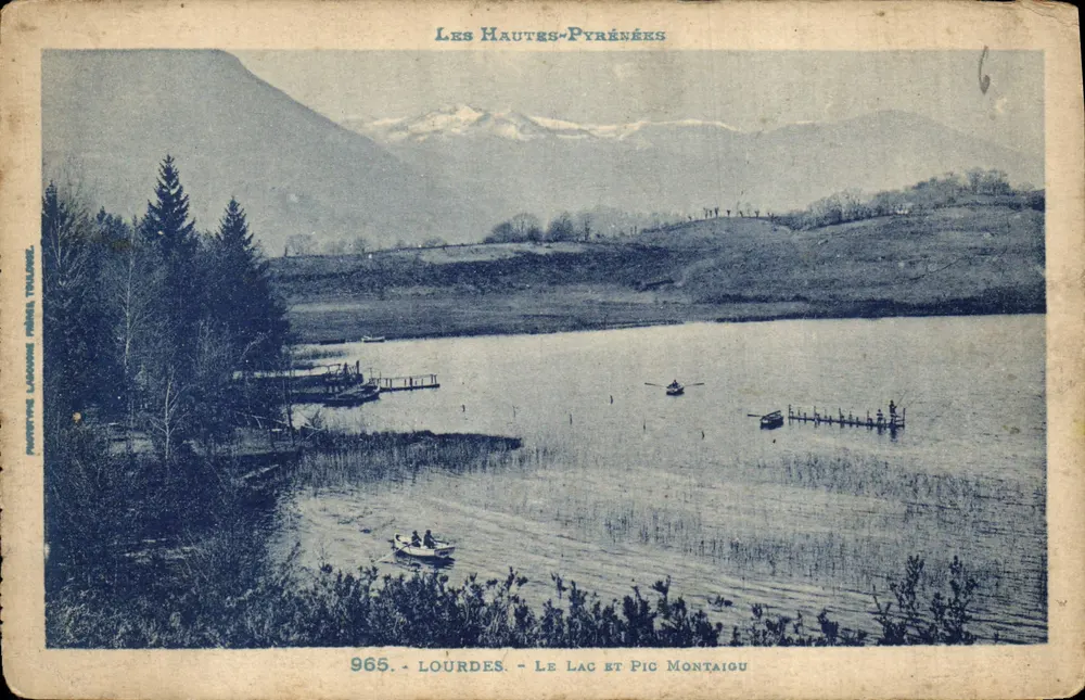 Lourdes — Der See und der Pic Montaigu — Les Hautes-Pyrénées — Phototype Lacombe Frères, Toulouse, n° 965 - Vorderseite