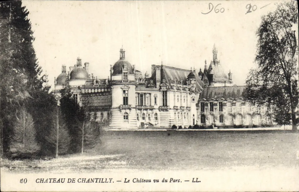 Castello di Chantilly — Il Castello visto dal Parco — LL. - Recto