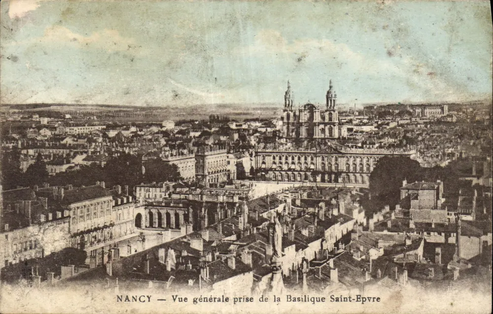NANCY — Vista geral tirada da Basílica de São Epvre - Frente