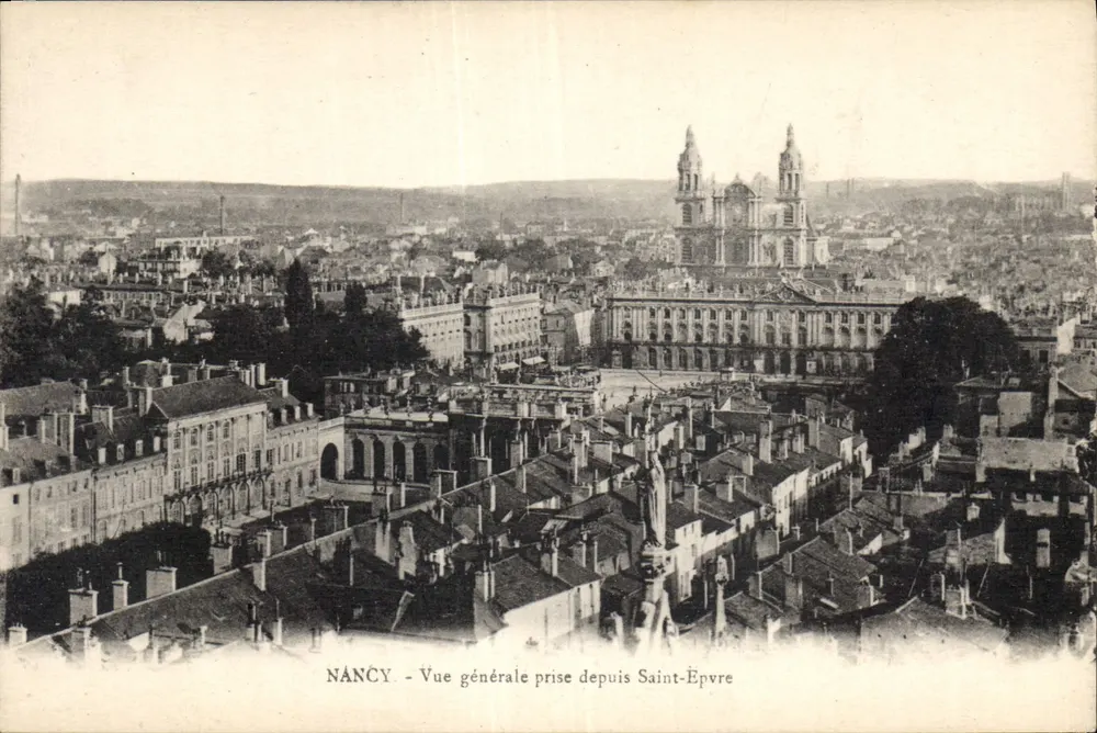NANCY — Vista geral tirada de Saint-Épvre - Frente