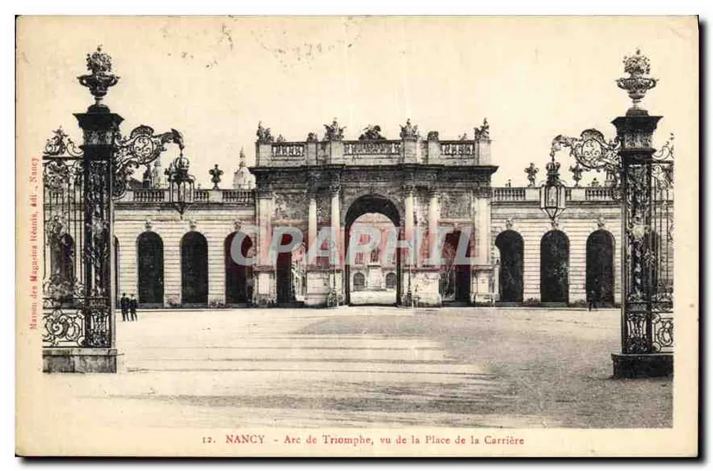 NANCY — Triumphbogen von der Place de la Carrière aus — Maison des Magasins Neufs, N°12 - Vorderseite