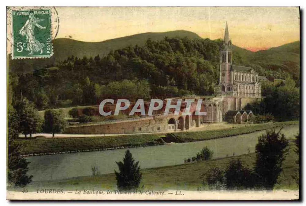 Lourdes — Die Basilika, die Becken und der Calvary — LL. - Vorderseite