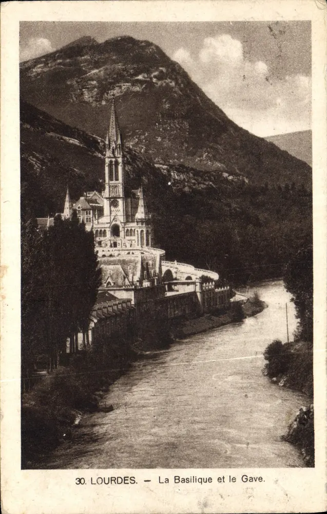 Lourdes — A Basílica e o Gave — Editor desconhecido, n° 30 - Frente