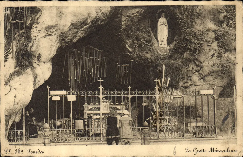 A Grotta Milagrosa — Lourdes — LL 362 - Frente