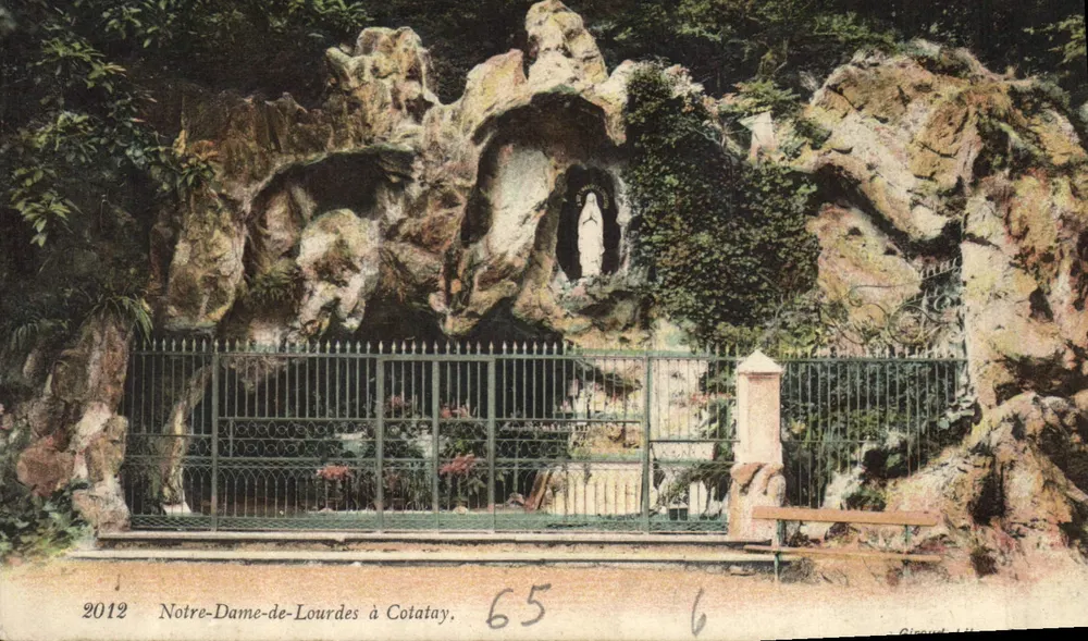 Notre-Dame-de-Lourdes em Cotatay — editor Glinault, n° 65 - Frente
