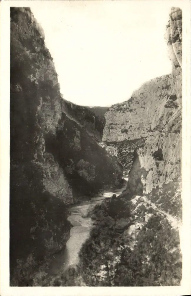 Pittoreske Schluchten des Verdon — Der Große Canyon, gesehen von der Aufstieg zur Brèche — A. Tardy, Marseille - Vorderseite