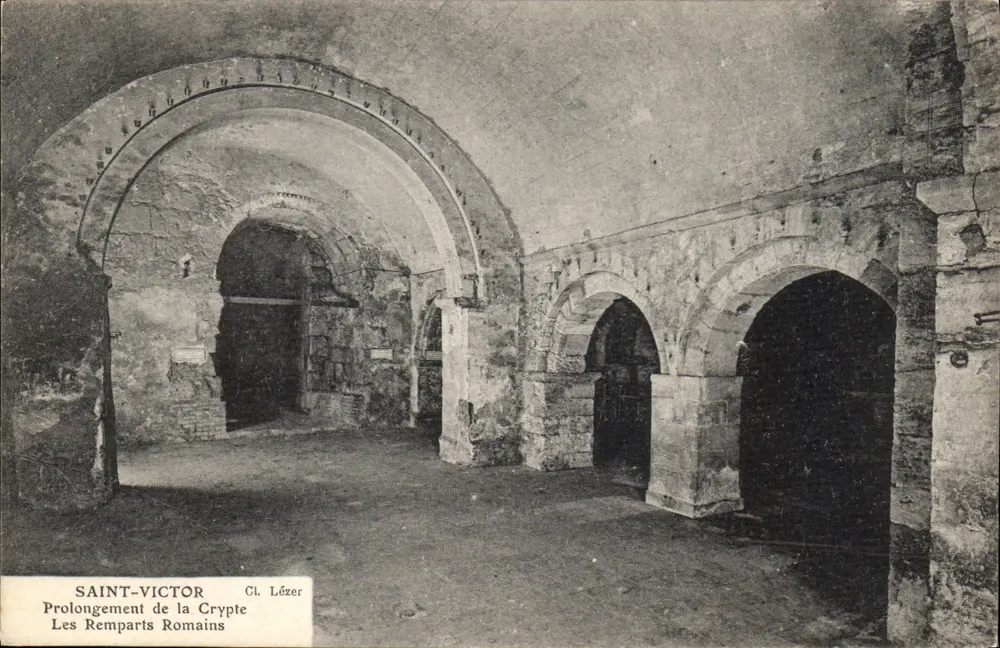 Saint-Victor — Verlängerung der Krypta, die römischen Mauern — Cl. Lézer - Vorderseite