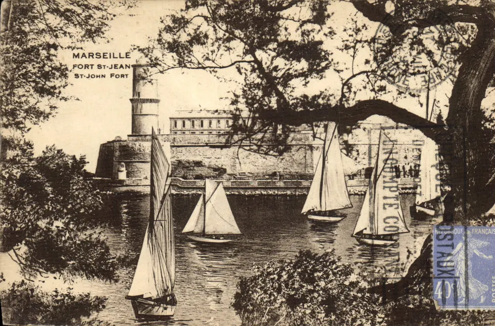 Marseille — Forte Saint-Jean — vista do porto com barcos a vela — editor anônimo, n°10 - Frente