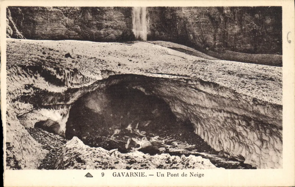 Gavarnie — Um Ponte de Neve — Editor Gavarnie, n°9 - Frente