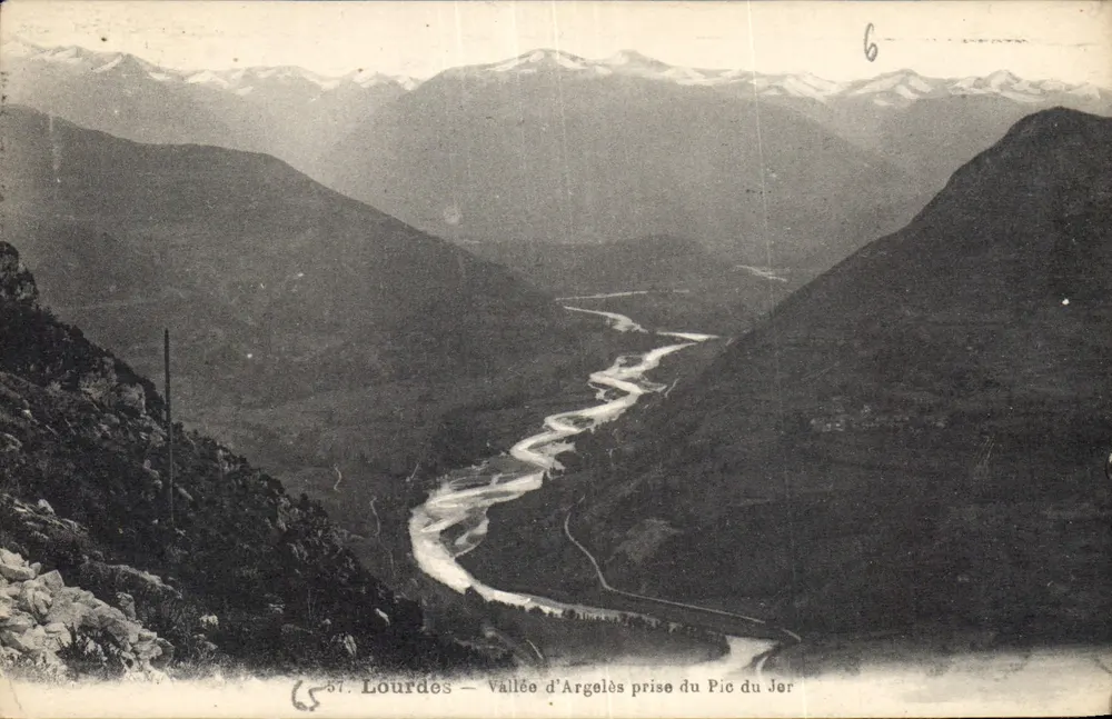 Lourdes — Vale de Argelès vista do Pic du Jor — editor não identificado, n° 57 - Frente