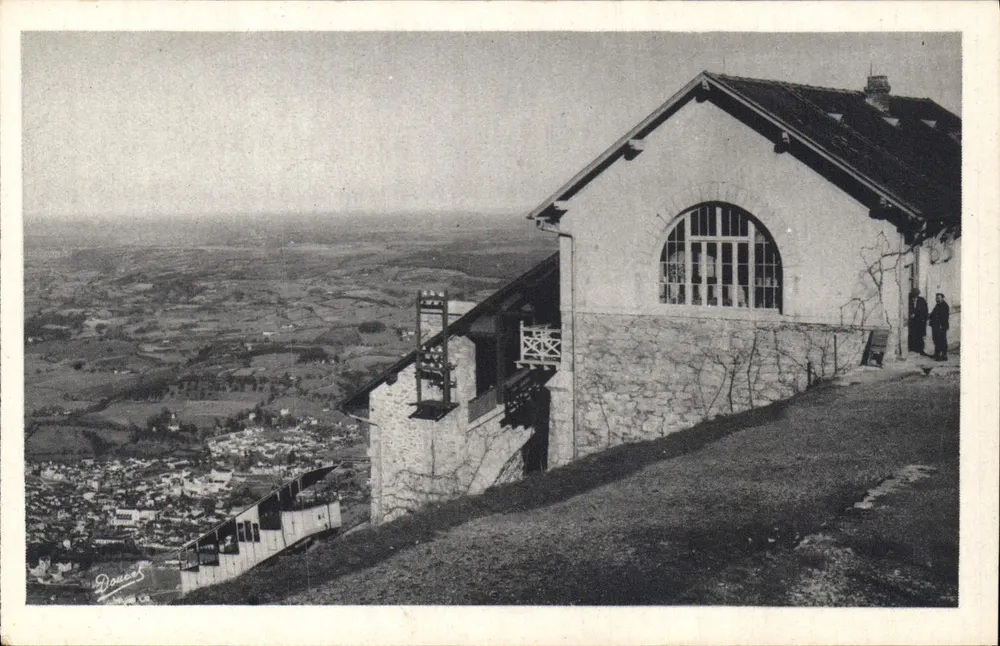 Lourdes — Die Station oben am Pic du Jer — Edition P. Doucet-Lourdes - Vorderseite