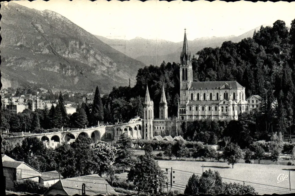 Lourdes — La Basilique et le Pic du Jer — Cie des Arts Photomécaniques - Recto