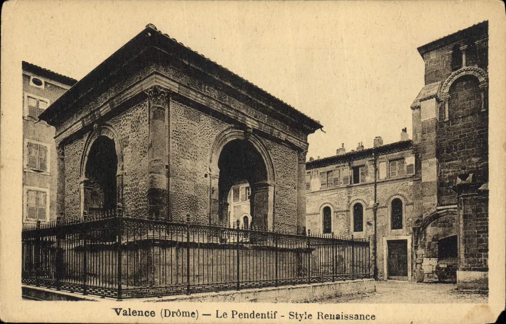 Valence (Drôme) — O Pendentif — Estilo Renascentista - Frente