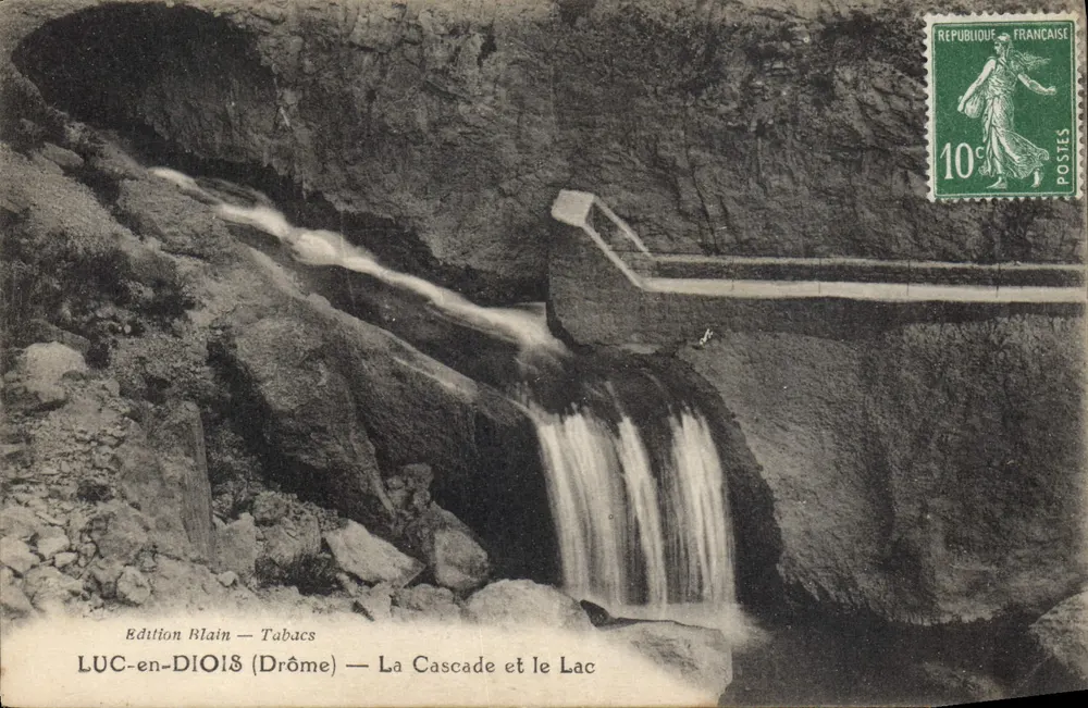 LUC-en-DIOIS (Drôme) — A Cascata e o Lago — Edição Blain — Tabacs - Frente