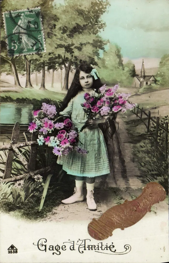 Menina com buquê — Gage d'Amitié — editor R. 3538 - Frente