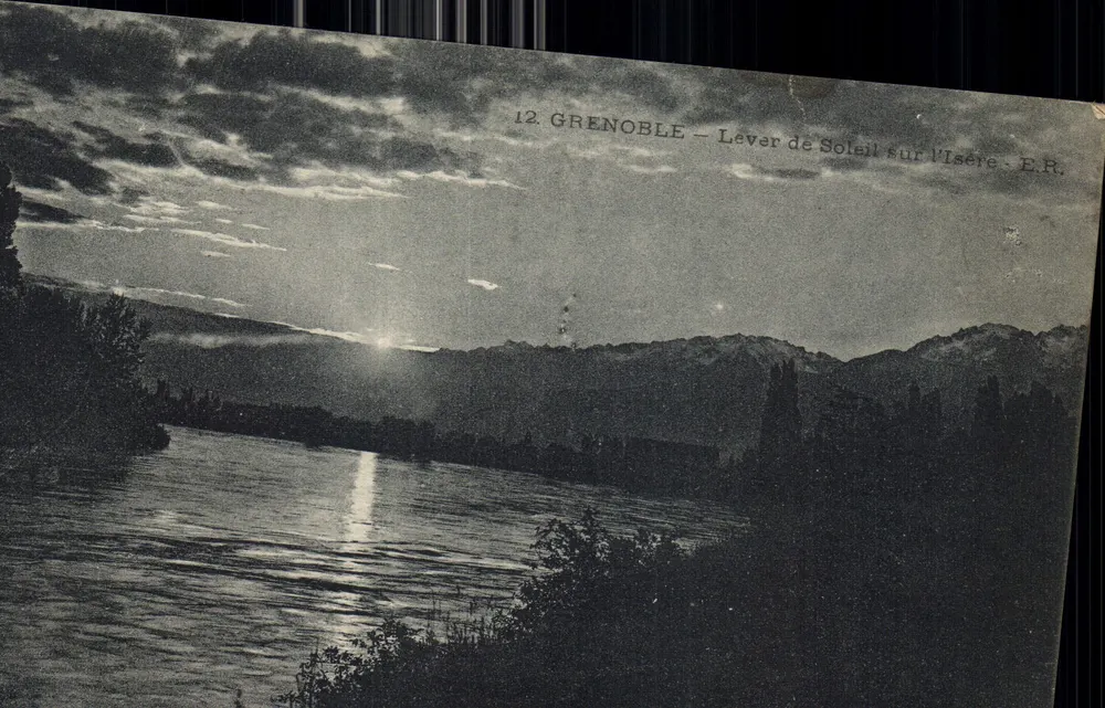 Grenoble — Nascer do Sol sobre a Isère — E.R. — n°12 - Frente