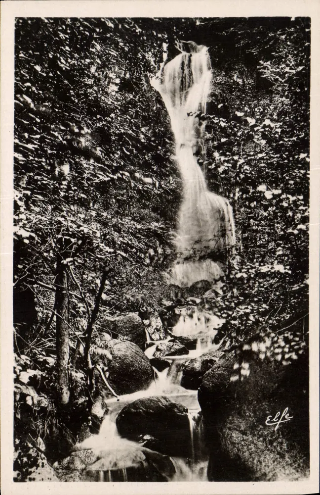 Der Sidonie-Wasserfall — unterer Wasserfall — Luchon, Pyrénées-Orientales, Verlag Larouche Frères - Vorderseite