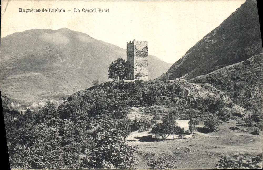 Bagnères-de-Luchon — Das alte Schloss — Verlag unbekannt, Seriennummer nicht sichtbar - Vorderseite