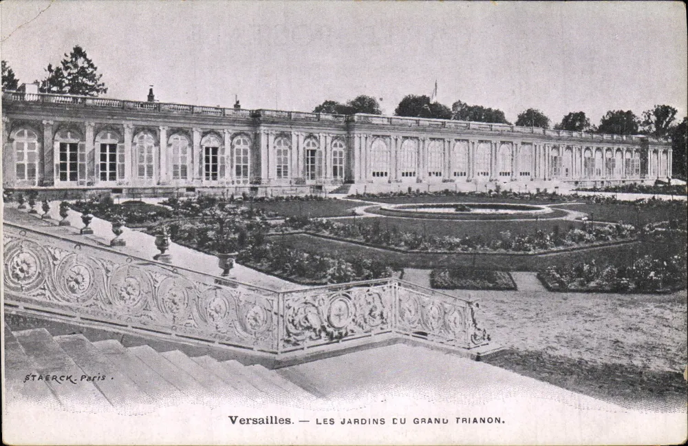 Versailles — Die Gärten des Grand Trianon — Staerck, Paris - Vorderseite