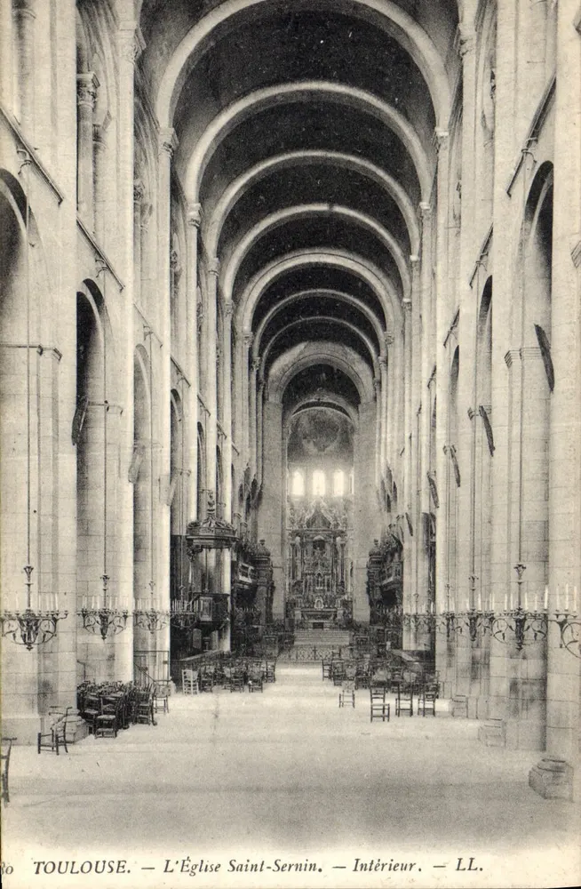 Toulouse — Die Kirche Saint-Sernin — Innenraum — LL. - Vorderseite