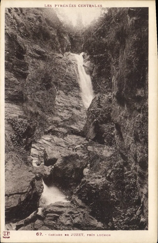 Cascata de Juzet, perto de Luchon — Os Pirineus Centrais — Phototype Labouc Pierre, Toulouse - Frente