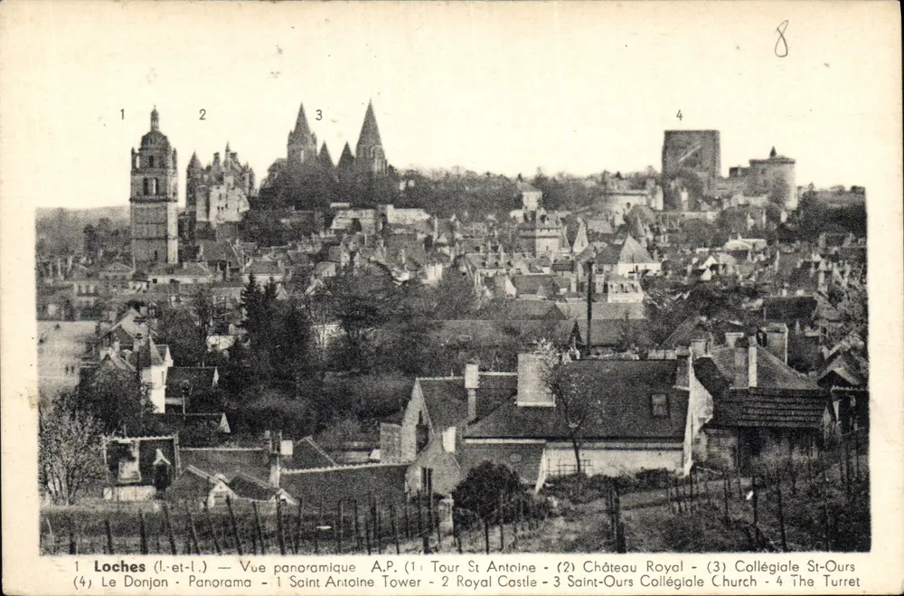 Loches (Loir-et-Cher) — Panoramische uitzicht —n°8 - Voorkant