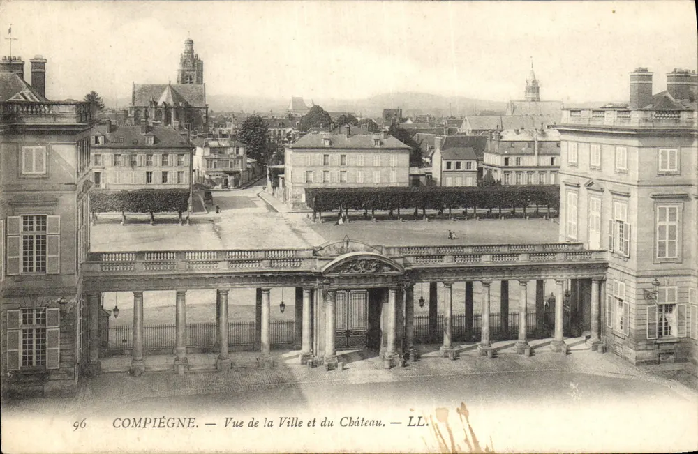 Compiègne — Blick auf die Stadt und den Schloss — LL. — N° 96 - Vorderseite