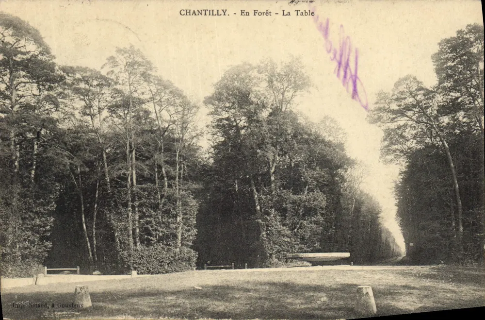 Chantilly - Na Floresta - A Mesa — Imp. Nizard & Couvieux - Frente