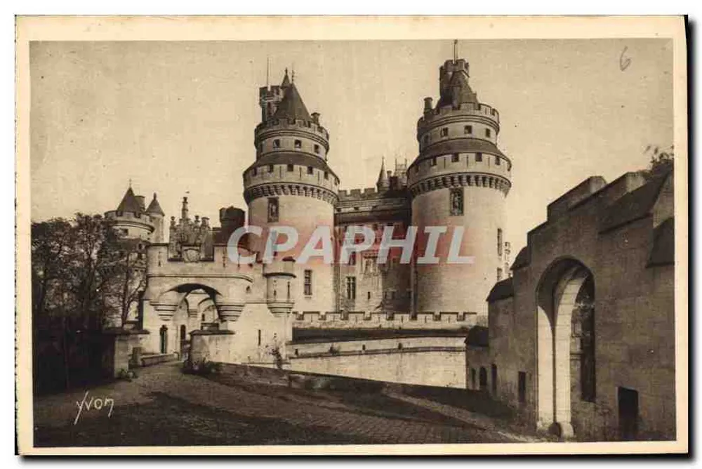 Schloss Pierrefonds — Eingang zum Schloss und Charlemagne-Türme — Les Éditions d'An VVON, Paris - Vorderseite