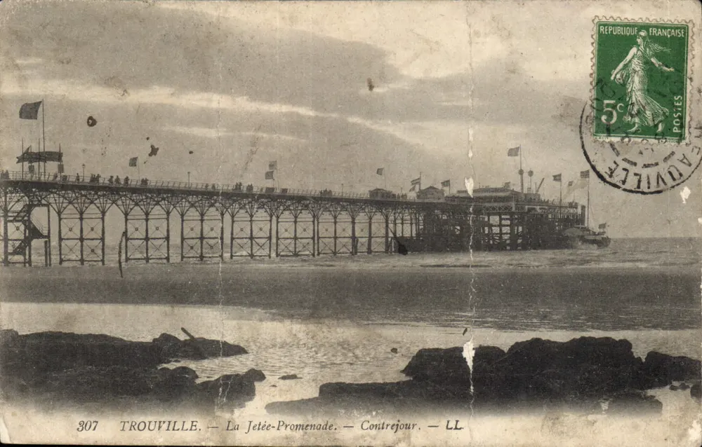 TROUVILLE — La Jetée-Promenade — Contrejour — LL — n°307 - Vorderseite