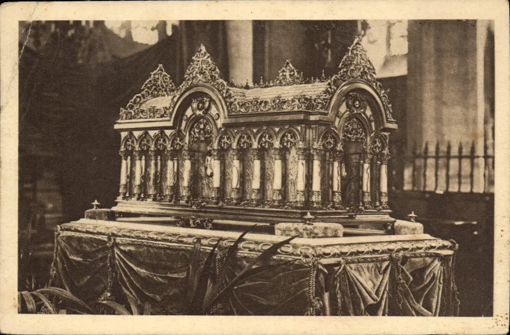 Châsse de vermeil — relíquias de Santa Térèsa de Ávila — Lisieux - Frente