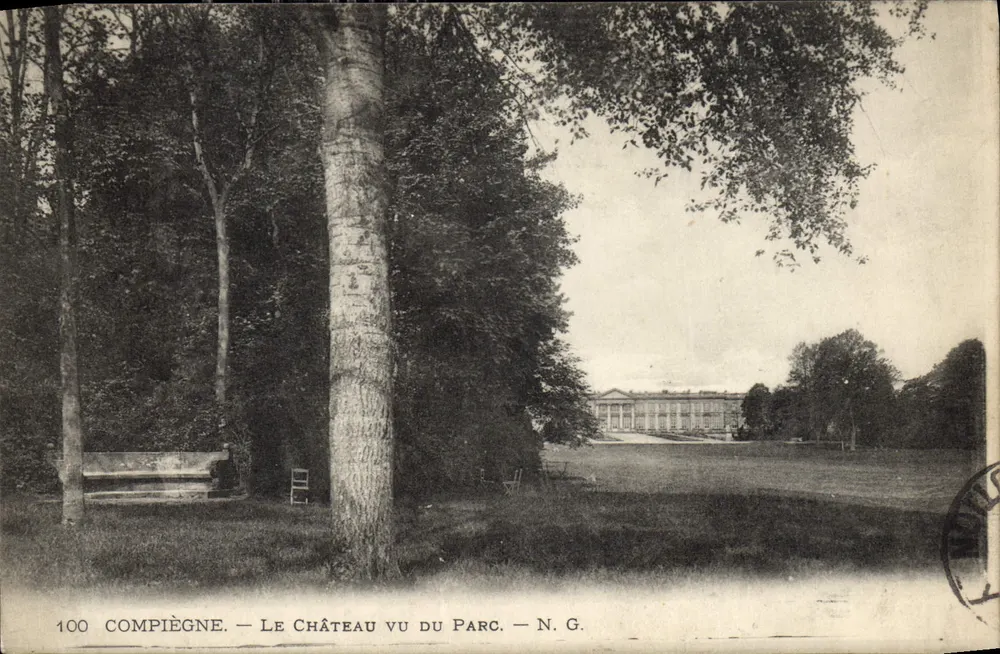 Compiègne — O Castelo visto do Parque — N.G. — N° 100 - Frente