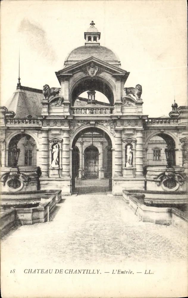 Castelo de Chantilly — A Entrada — LL. - Frente
