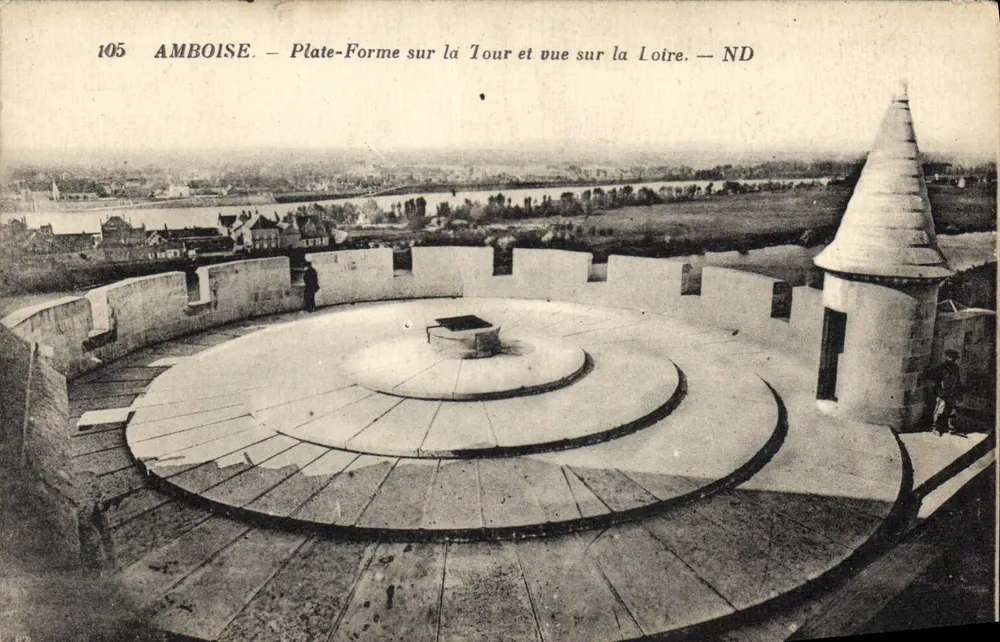 Amboise — Plattform auf der Turm und Blick auf die Loire — ND - Vorderseite