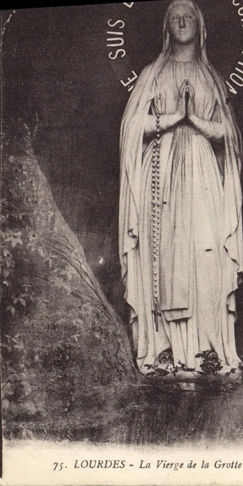 LOURDES - A Virgem da Gruta — Bilhete postal antigo n°75 - Frente