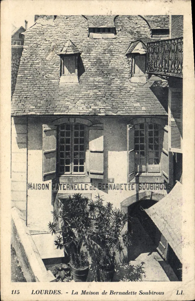 Lourdes - A Casa de Bernadette Soubirous — editor LL, n° 115 - Frente